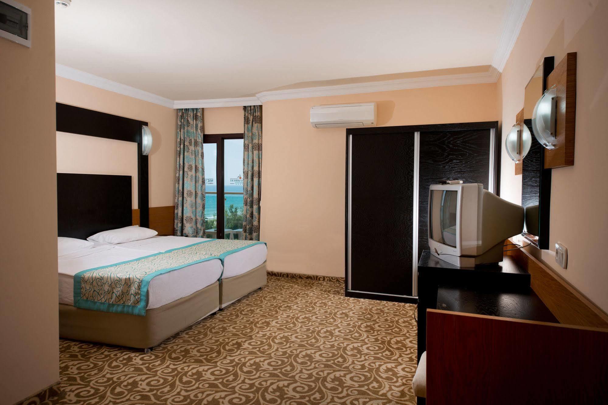 Mc mahberi beach hotel. Mahberi Beach Hotel 4. Mahberi Beach Hotel 4* Конаклы, Алания. Отель MC Mahberi Beach Hotel 4*.